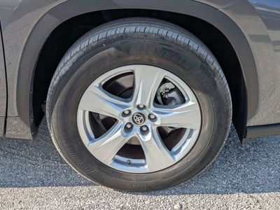 2025 Toyota Highlander - Photo 10