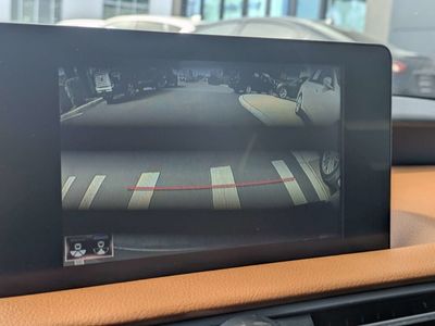 2024 Lexus IS - Photo 18