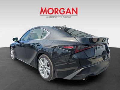 2024 Lexus IS - Photo 2