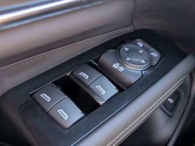 2025 Cadillac CT4 - Photo 17