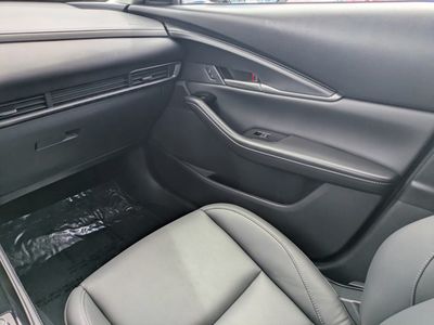 2025 Mazda CX-30 - Photo 14