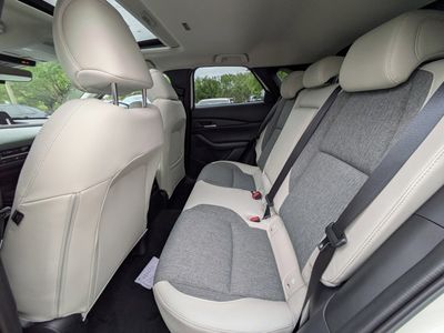 2026 Mazda CX-30 - Photo 11
