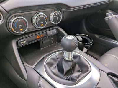 2026 Mazda MX-5 Miata RF - Photo 15