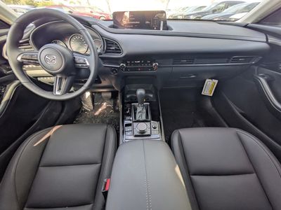 2026 Mazda CX-30 - Photo 12