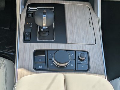 2026 Mazda CX-90 PHEV - Photo 16