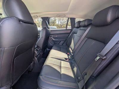 2025 Mazda CX-50 - Photo 11