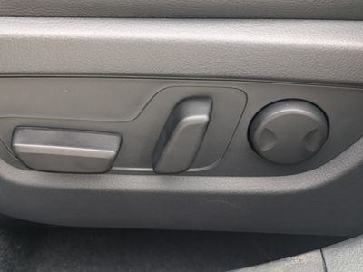 2026 Mazda CX-50 Hybrid — photo 17 view