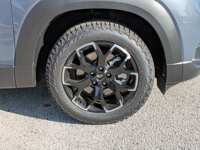 2025 Mazda CX-50 - Photo 11