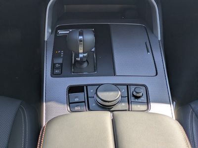 2026 Mazda CX-90 - Photo 16