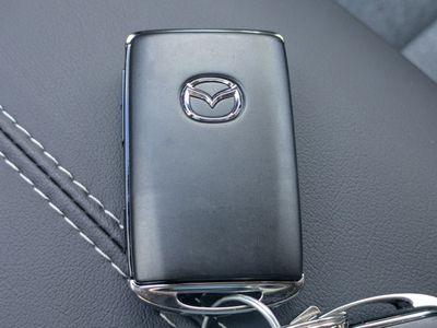 2026 Mazda CX-30 - Photo 24