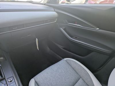 2026 Mazda CX-30 - Photo 14