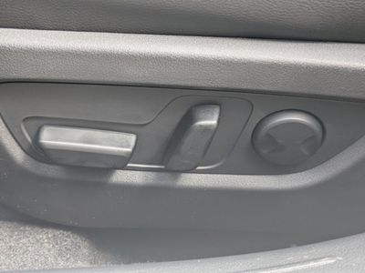 2026 Mazda CX-50 - Photo 17