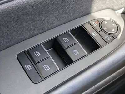 2026 Mazda CX-50 - Photo 19