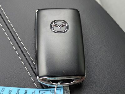2026 Mazda CX-30 - Photo 24
