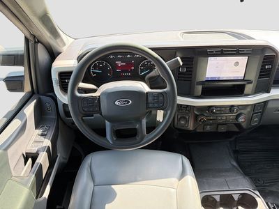 2024 Ford F-450SD - Photo 17
