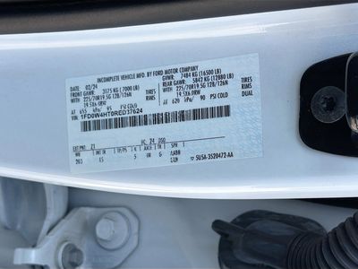 2024 Ford F-450SD - Photo 42