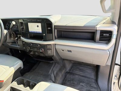 2024 Ford F-450SD - Photo 18