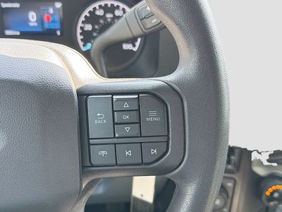 2024 Ford F-450SD - Photo 36