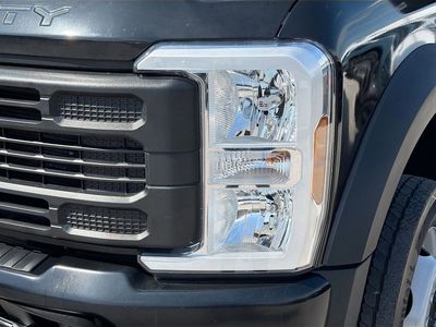 2024 Ford F-450SD - Photo 10
