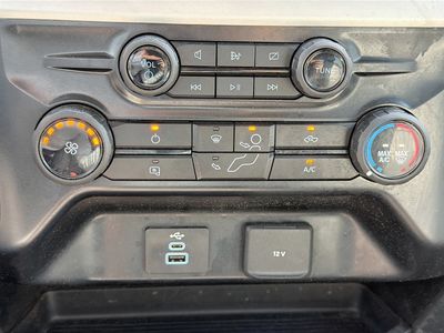 2024 Ford F-450SD - Photo 32