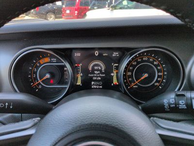 2022 Jeep Wrangler - Photo 27