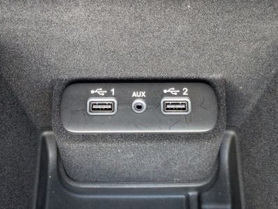 2020 Dodge Charger - Photo 23