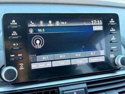 2019 Honda Accord - Photo 28