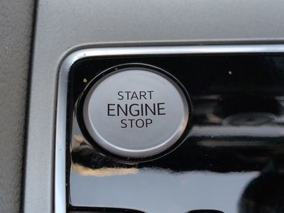 2021 Volkswagen Passat - Photo 30