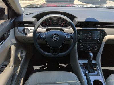 2021 Volkswagen Passat - Photo 16
