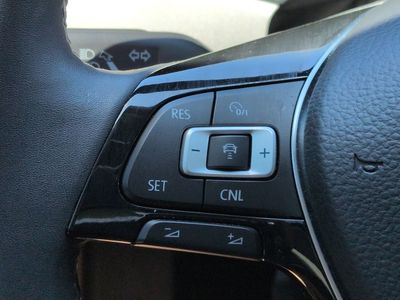 2021 Volkswagen Passat - Photo 26