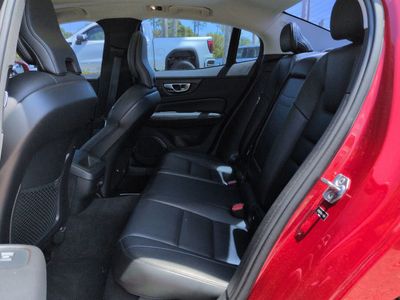 2019 Volvo S60 - Photo 14