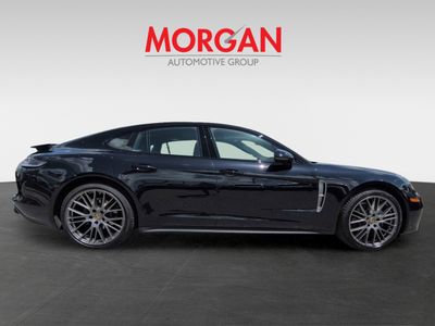 2022 Porsche Panamera - Photo 4