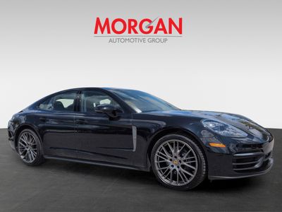 2022 Porsche Panamera - Photo 2