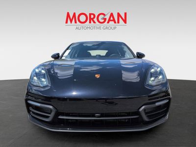2022 Porsche Panamera - Photo 3