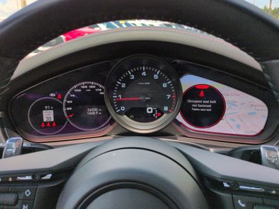 2022 Porsche Panamera - Photo 29