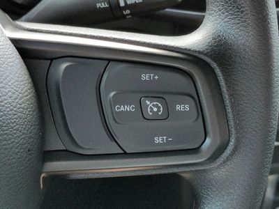 2025 Jeep Wrangler - Photo 22