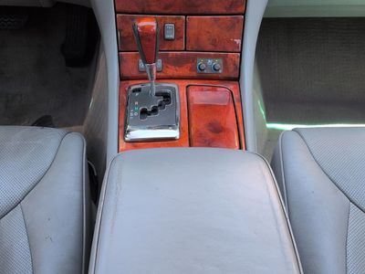 2006 Lexus LS - Photo 18