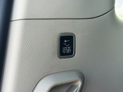 2022 Jeep Grand Wagoneer - Photo 14
