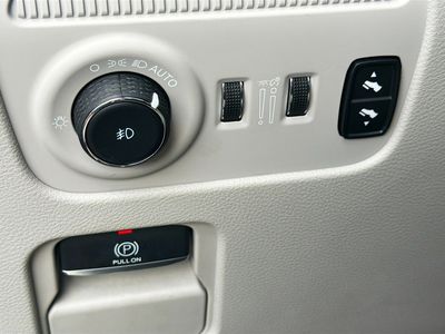 2022 Jeep Grand Wagoneer - Photo 37