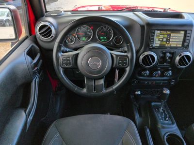 2015 Jeep Wrangler - Photo 16