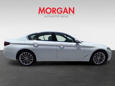 2023 BMW 5 Series - Photo 4