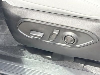 2026 Jeep Cherokee - Photo 24