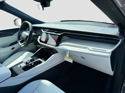 2026 Jeep Cherokee - Photo 13