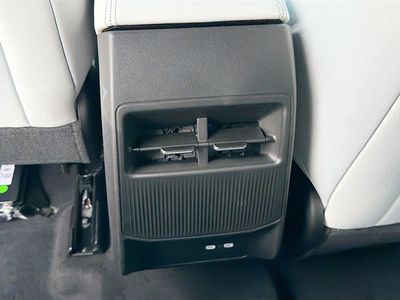 2026 Jeep Cherokee - Photo 19