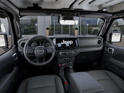 2026 Jeep Gladiator — photo 14 view