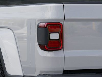 2026 Jeep Gladiator — photo 9 view