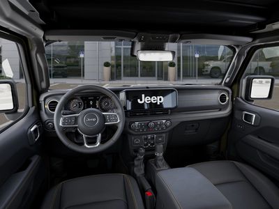 2026 Jeep Wrangler - Photo 14