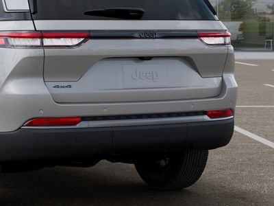 2026 Jeep Grand Cherokee - Photo 13