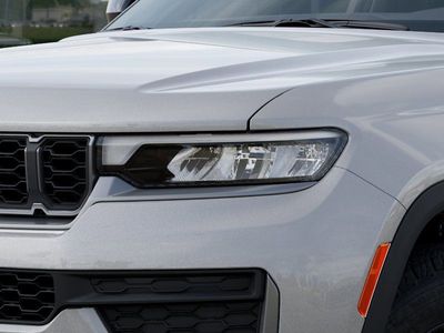 2026 Jeep Grand Cherokee - Photo 10