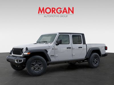 2026 Jeep Gladiator — side profile view